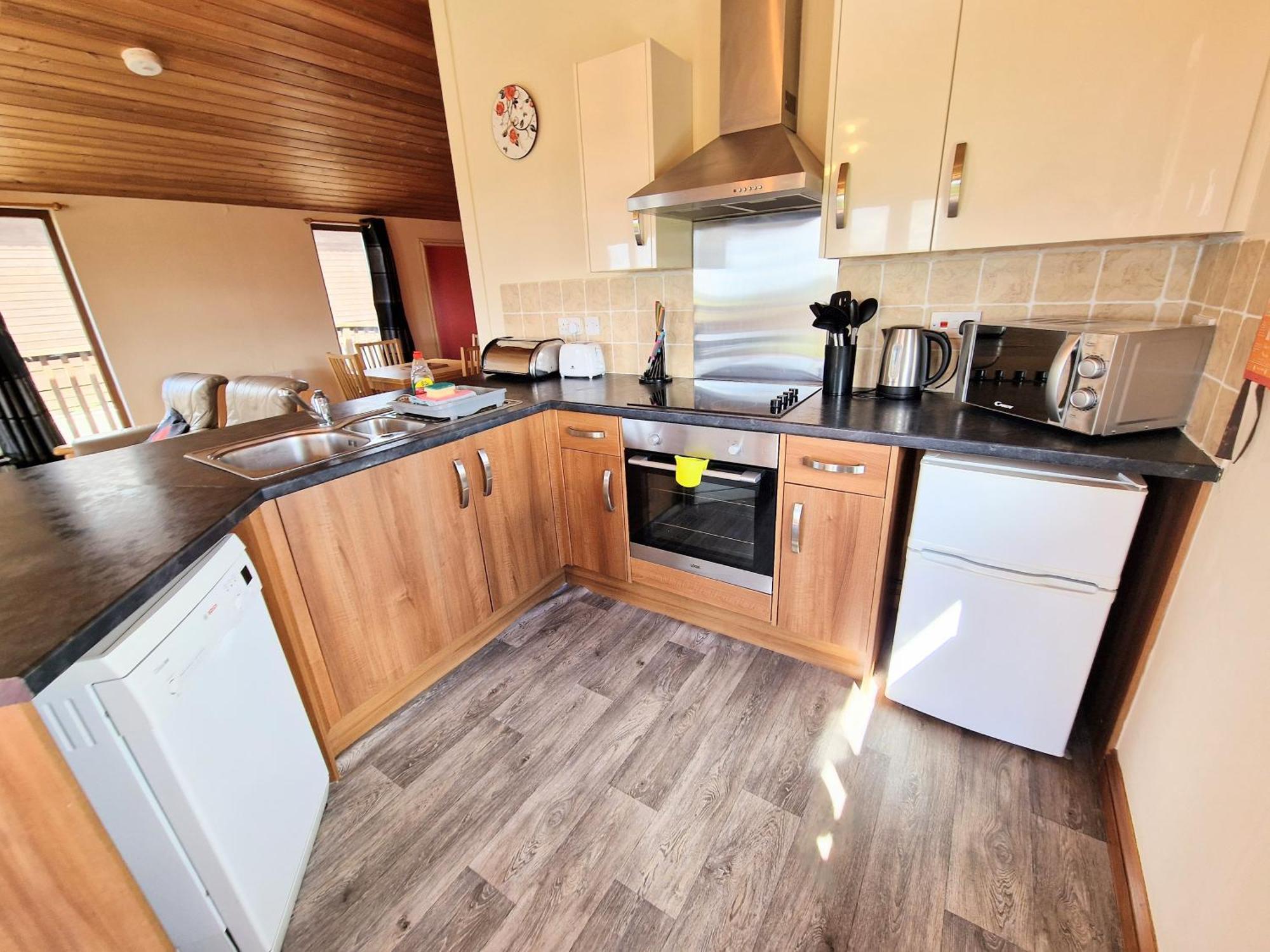 Lomond 4 With Private Hot Tub - Fife - Loch Leven - Lomond Hills Villa Kelty Exterior foto